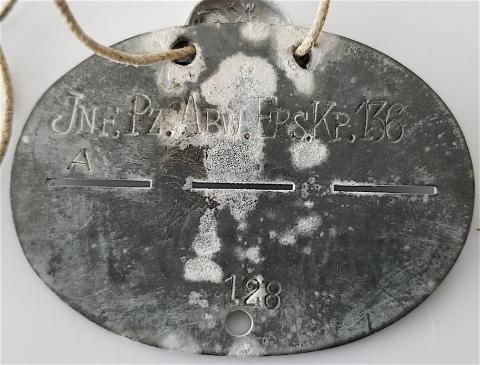 WW2 GERMAN NAZI AMAZING SET OF A WAFFEN SS PANZER GRENADIER DIVISION DOGTAG WITH COLLAR TAB SKULL