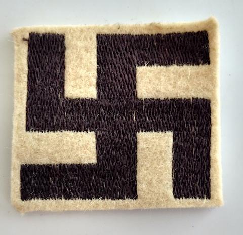 WW2 GERMAN NAZI ARMBAND REMOVED HITLER YOUTH TISSUS SWASTIKA HITLERJUGNED