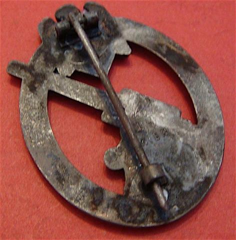 WW2 GERMAN NAZI ARMY FLAK BADGE medal award BY WILHELM HOBACHER, WIEN relic found