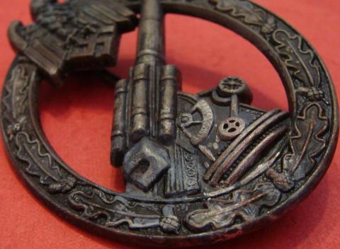 WW2 GERMAN NAZI ARMY FLAK BADGE medal award BY WILHELM HOBACHER, WIEN relic found