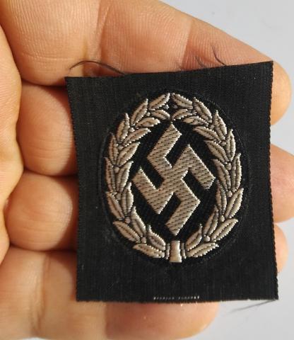 WW2 GERMAN NAZI AUXILIARY & SECURITY POLICE SCHUMA OFFICER'S CAP BADGE