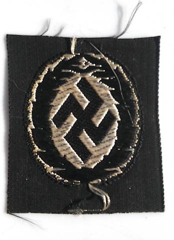 WW2 GERMAN NAZI AUXILIARY & SECURITY POLICE SCHUMA OFFICER'S CAP BADGE