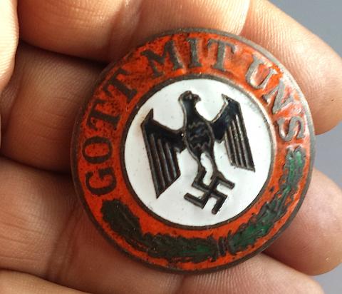 WW2 GERMAN NAZI EMANEL SCREWED PIN WITH EAGLE AND SWASTIKA - GOTT MIT UNS - GOD WITH US