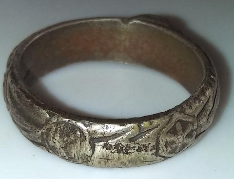 WW2 GERMAN NAZI EXACT REPRODUCTION OF THE HOLY GRAIL FAMOUS HIMMLER WAFFEN SS HONOR RING