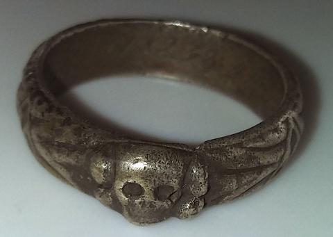 WW2 GERMAN NAZI EXACT REPRODUCTION OF THE HOLY GRAIL FAMOUS HIMMLER WAFFEN SS HONOR RING