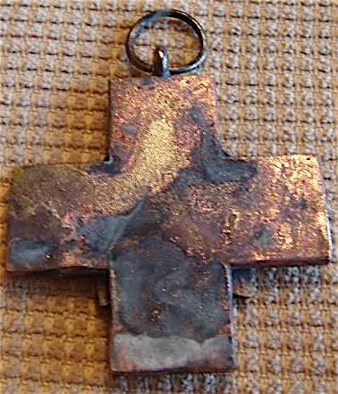 WW2 GERMAN NAZI EXTREMELY RARE SOCIAL WELFARE ORGANIZATION MERIT CROSS RELIC FOUND MEDAL AWARD 2nd. Class in gilded bronze and enamels