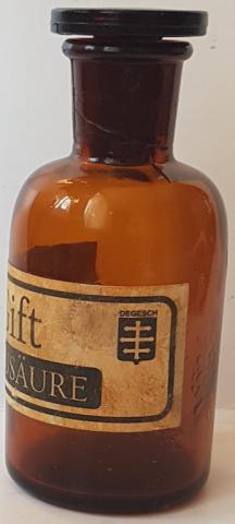 WW2 GERMAN NAZI EXTREMELY RARE ZYKLON B JEWISH EXTERMINATION GAS COMPANY DEGESCH POISON BOTTLE CONCENTRATION CAMP HOLOCAUST