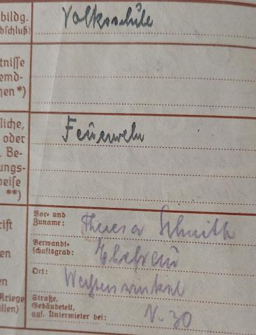 WW2 GERMAN NAZI HEER WEHRPASS ID+ DOCUMENT WITH PHOTOS AND ENTRIES - STAMPS