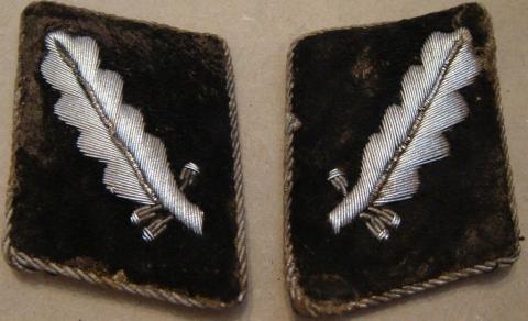 WW2 GERMAN NAZI HIGH RANK OAKLEAF COLLAR TABS SET BARN FOUND