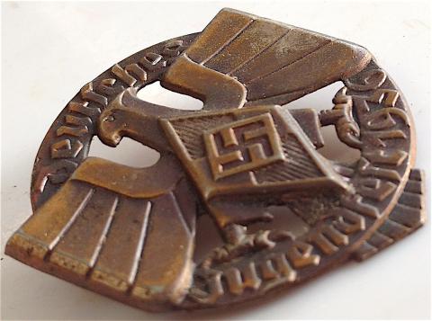 WW2 GERMAN NAZI HITLER YOUTH HITLERJUGEND 1936 HJ DEUTSCHES JUGENDFEST BADGE PIN WW2 GERMAN NAZI HITLER YOUTH HITLERJUGEND 1936 HJ DEUTSCHES JUGENDFEST BADGE PIN