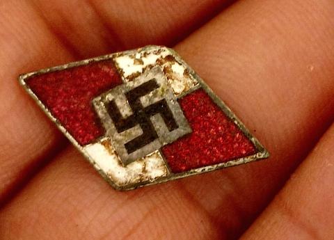 WW2 GERMAN NAZI HITLER YOUTH RZM EMANEL PIN RELIC ROUND HITLERJUGEND NSDAP JEUNESSE HITLERIENNE