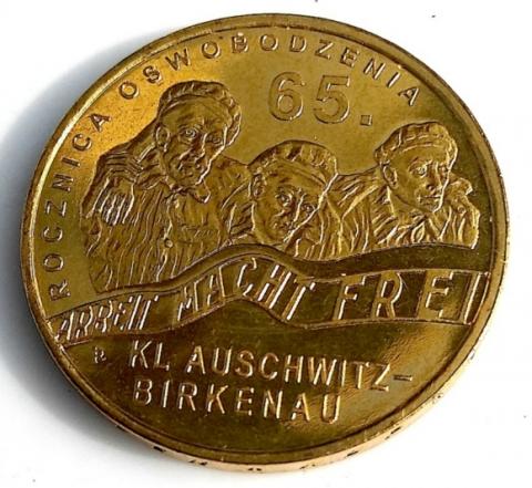 WW2 GERMAN NAZI HOLOCAUST CONCENTRATION CAMP AUSCHWITZ 65 YEAR COIN COMMEMORATIVE AWARD GIVEN TO PRISONER WHO SURVIVED