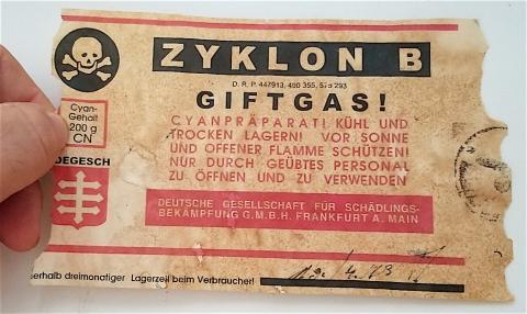WW2 GERMAN NAZI HOLOCAUST MEGA RARE ZYKLON B GAS CANISTER LABEL PART, DATED AND STAMPED. FROM A LARGE ZYKLON B CONTAINER (RARER) CONCENTRATION CAMP JEW JEWISH JUDE JOOD JUIF
