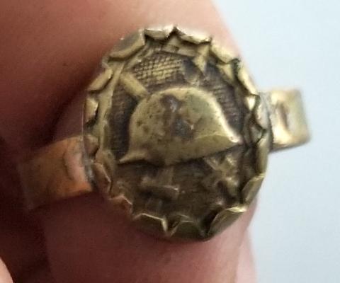 WW2 GERMAN NAZI HOME MADE FROM A WOUND BADGE STICKPIN - PERSONAL SOLDIER'S RING TRENCH ART