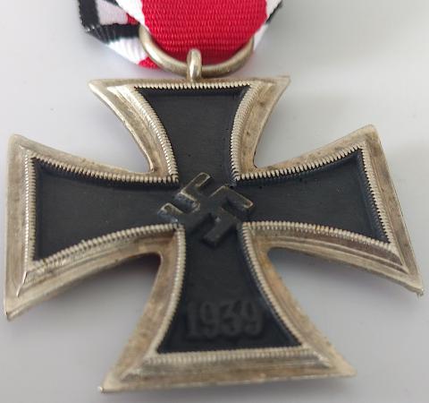 WW2 GERMAN NAZI IRON CROSS SECOND CLASS UNMARKED MEDAL AWARD