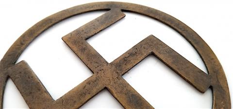 WW2 GERMAN NAZI LARGE METAL SWASTIKA PLATE 