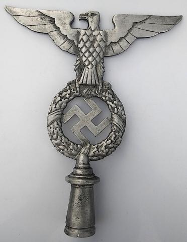 WW2 GERMAN NAZI LARGE NSKK SA (PRE WAFFEN SS) POLE TOP OF FLAG WITH SWASTIKA AND EAGLE OF THE THIRD REICH WW2 GERMAN NAZI LARGE NSKK SA (PRE WAFFEN SS) POLE TOP OF FLAG WITH SWASTIKA AND EAGLE OF THE THIRD REICH