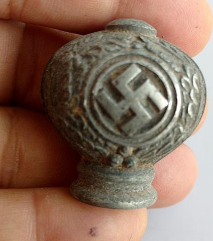 WW2 GERMAN NAZI LUFTWAFFE DRESS DAGGER POMMEL WITH SWASTIKA