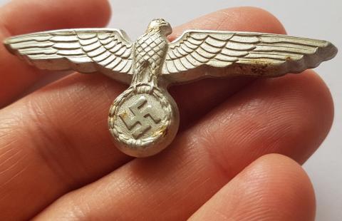 WW2 GERMAN NAZI NICE ANGRY BIRD HEER ARMY VISO CAP INSIGNIA EAGLE MAKER B&N 37