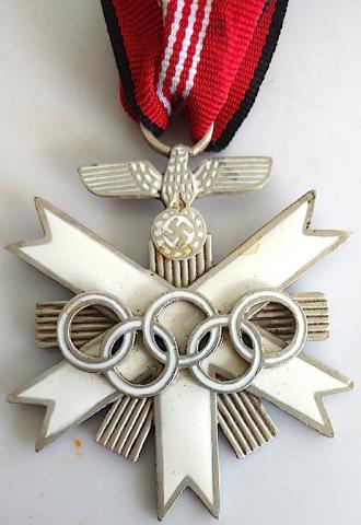 WW2 GERMAN NAZI NICE BERLIN 1936 OLYMPIC MEDAL AWARD IN SILVER - RIBBON NEW