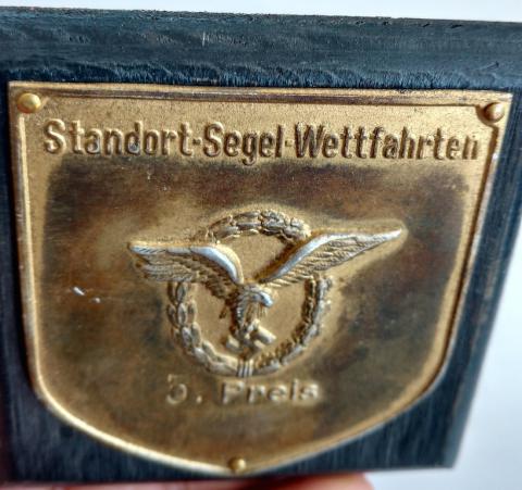 WW2 GERMAN NAZI NICE COMMEMORATIVE PLATE KRIEGSMARINE standard segel wettfahrten WITH SWASTIKA