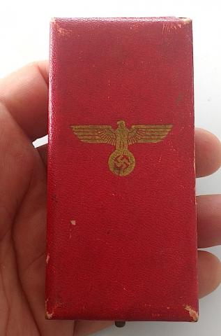 WW2 GERMAN NAZI NICE COMMEMORATIVE SUDETENLAND MEDAL IN ITS ORIGINAL CASE OF ISSUE