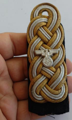 WW2 GERMAN NAZI NICE GENERAL OFFICER TUNIC SHOULDER BOARD