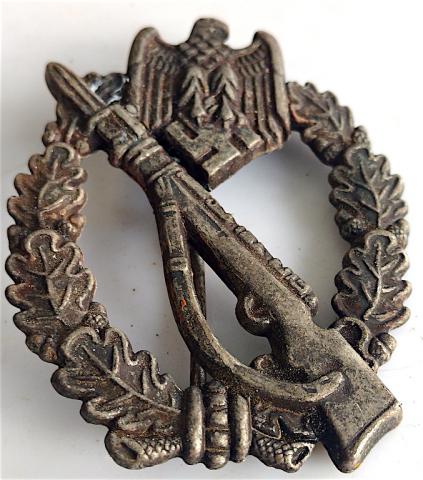 WW2 GERMAN NAZI NICE INFANTRY ASSAULT BADGE BY DH IN BRONZE