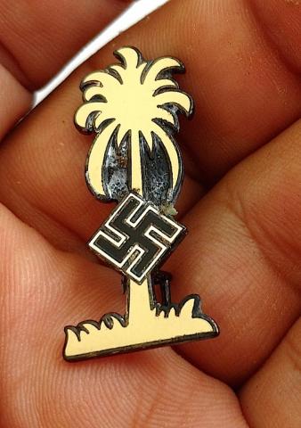 WW2 GERMAN NAZI NICE TINY DAK AFRIKA KORPS PALM TREE LABEL PIN, IN WHITE ENAMEL