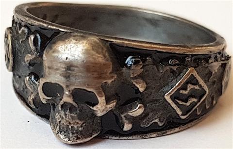 WW2 GERMAN NAZI NICE WAFFEN SS TOTENKOPF RING WITH THE SS RUNES OF THE HONOUR RING (HIMMLER) ON THE INSIDE