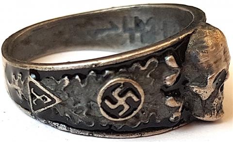 WW2 GERMAN NAZI NICE WAFFEN SS TOTENKOPF RING WITH THE SS RUNES OF THE HONOUR RING (HIMMLER) ON THE INSIDE