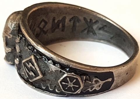 WW2 GERMAN NAZI NICE WAFFEN SS TOTENKOPF RING WITH THE SS RUNES OF THE HONOUR RING (HIMMLER) ON THE INSIDE