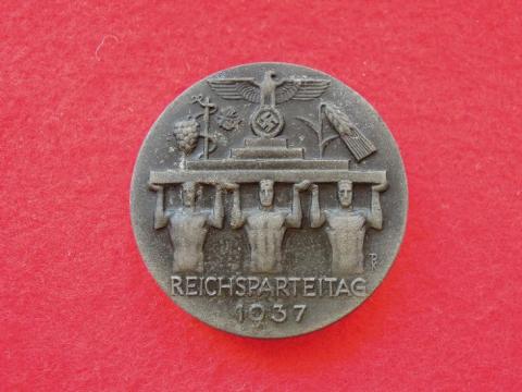 WW2 GERMAN NAZI NICE WORKER NSDAP pin Reichsparteitag 1937 M. Reich Breslau original