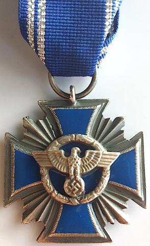 WW2 GERMAN NAZI NSDAP ADOLF HITLER PARTY 15 YEARS OF FAITHFUL SERVICES IN THE NSDAP MEDAL AWARD