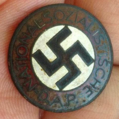 WW2 GERMAN NAZI NSDAP MEMBERSHIP PIN RZM MARKED RELIC FOUND