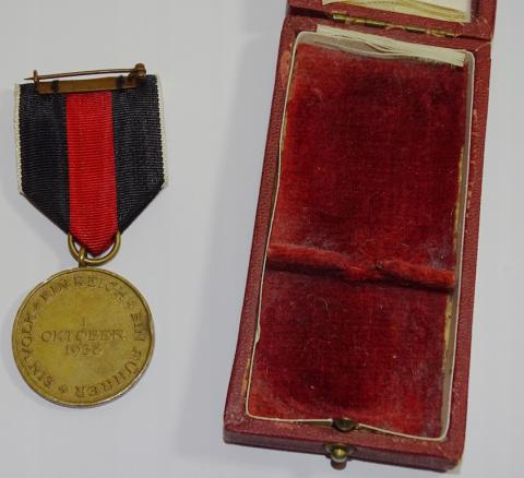 WW2 GERMAN NAZI OCTOBER 1938 CAMPAIGN MILITARY MEDAL AWARD IN CASE Sudetenland Annexation