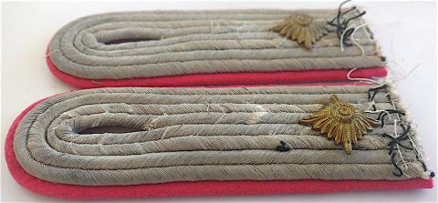 WW2 GERMAN NAZI PANZER GRENADIER SS TOTENKOPF OFFICER SHOULDER BOARD SET UNIFORM TANK WW2 GERMAN NAZI PANZER GRENADIER SS TOTENKOPF OFFICER SHOULDER BOARD SET UNIFORM TANK