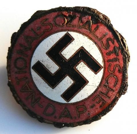 WW2 GERMAN NAZI PARTY NSDAP MEMBERSHIP PIN RELIC FOUND RZM