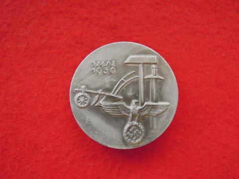 WW2 GERMAN NAZI pin 1. mai 1936 Jnnung Schw. Gmund W original
