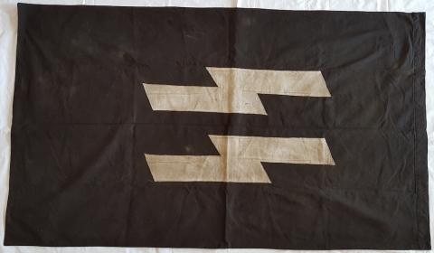 WW2 GERMAN NAZI RARE LARGE WAFFEN SS BLACK FLAG 140CM X 80CM BOTH SIDES SS RUNES AND POLE SUPPORT