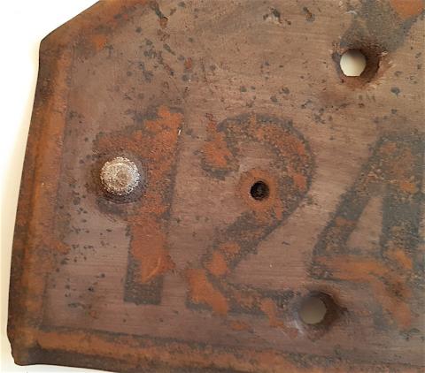 WW2 GERMAN NAZI RARE RELIC FOUND WAFFEN SS TOTENKOPF 3ND PANZER DIVISION TANK LICENCE PLATE WITH SOVIETS BULLET HOLES