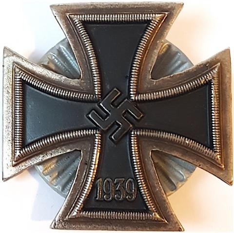 WW2 GERMAN NAZI RARE SCREW BACK EK1 IRON CROSS 1ST CLASS AWARD MEDAL