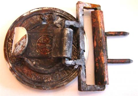 WW2 GERMAN NAZI RARE WAFFEN SS OFFICER BELT BUCKLE 100% ORIGINAL RELIC FOUND MAKER rzm M4/81- Inhaber Frau Johanna Kaukal, Wien