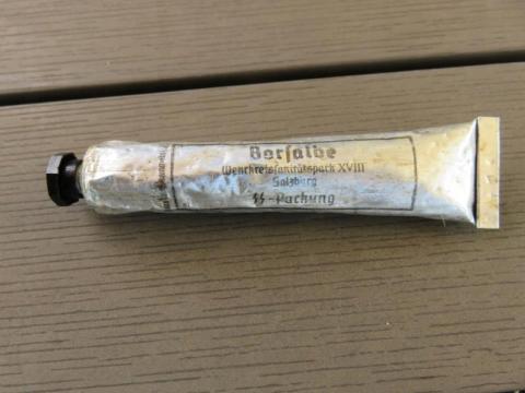 WW2 GERMAN NAZI RARE WAFFEN SS OINTMENT TUBE - SS PACKUNG