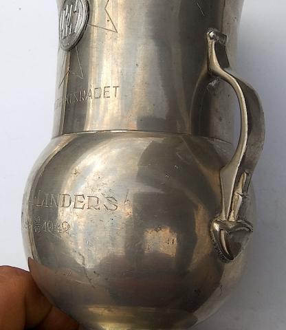 WW2 GERMAN NAZI RARE WAFFEN SS TOTENKOPF FUNERAL COMMEMORATIVE CUP WITH ENGRAVES OF THE NAME OF THE SOLDIER AND DATED