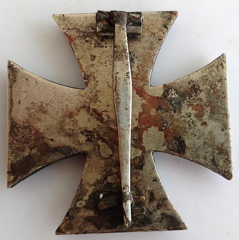 WW2 GERMAN NAZI RELIC FOUND 1ST CLASS IRON CROSS MEDAL AWARD