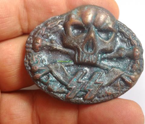 WW2 GERMAN NAZI RELIC FOUND EARLY WAR WAFFEN SS TOTENKOPF RARE PIN BADGE WITH SKULL AND RUNES SS