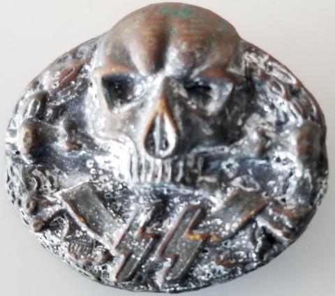 WW2 GERMAN NAZI RELIC FOUND EARLY WAR WAFFEN SS TOTENKOPF RARE PIN BADGE WITH SKULL AND RUNES SS