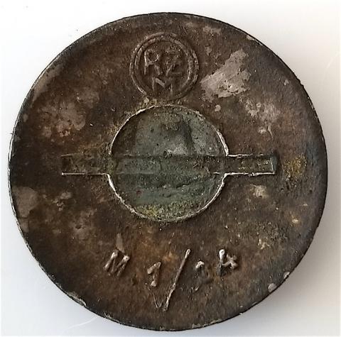 WW2 GERMAN NAZI RELIC FOUND NSDAP MEMBERSHIP PIN BADGE RED EMANEL ADOLF HITLER MEMBER PARTY MAKER RZM