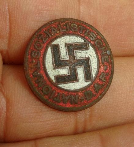 WW2 GERMAN NAZI RELIC FOUND NSDAP MEMBERSHIP PIN GES GESCH